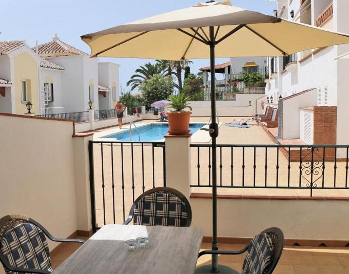 Apartment Casa Kasander, Two Bedroom Near With Pool Nerja